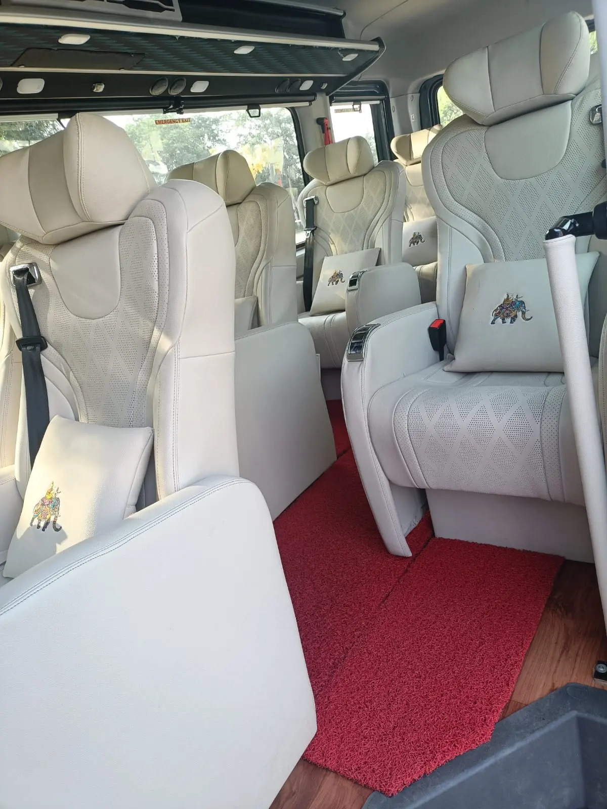 Sedan taxi service in Jaipur by Guddu Cabs